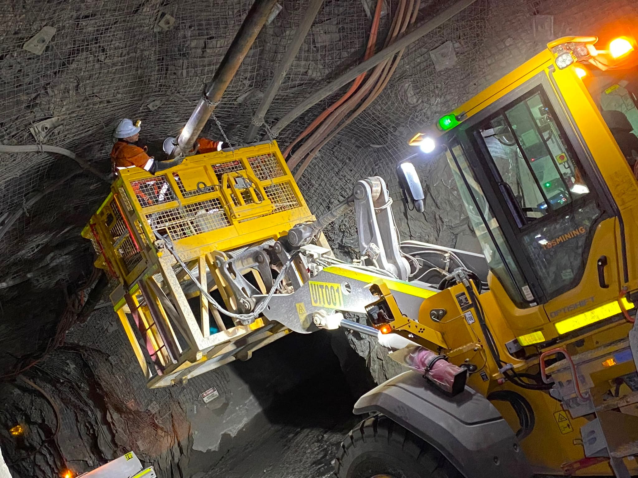 AZROC technical services — mining systems and consulting